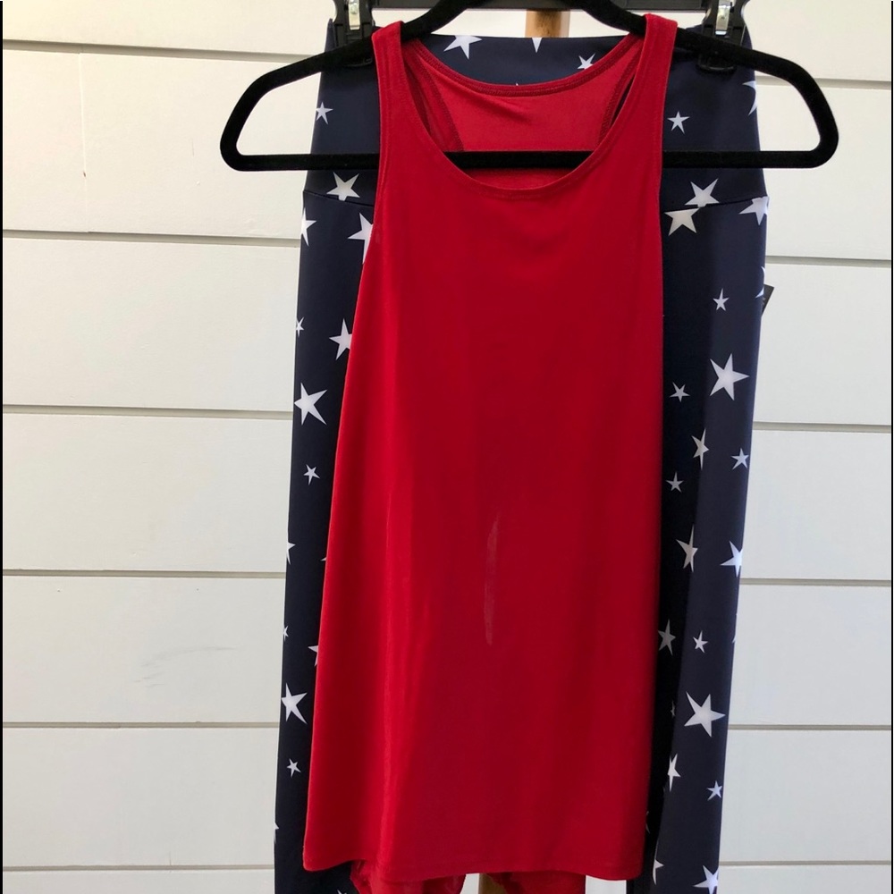 Onzie paired American outfit
